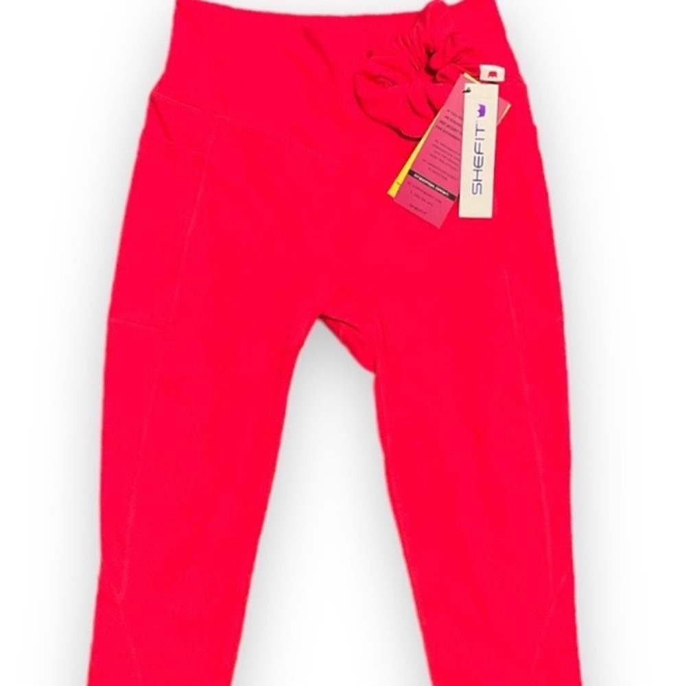 SHEFIT Boss Performance Leggings for Women 2 luxe